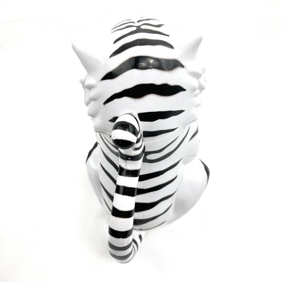 Circus Souvenir Siberian Tiger Flip-top Mug Greatest Show On Earth Collectible - Picture 4 of 7